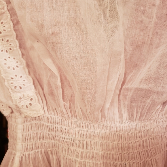 Gorgeous blouse - Picture 7 of 9